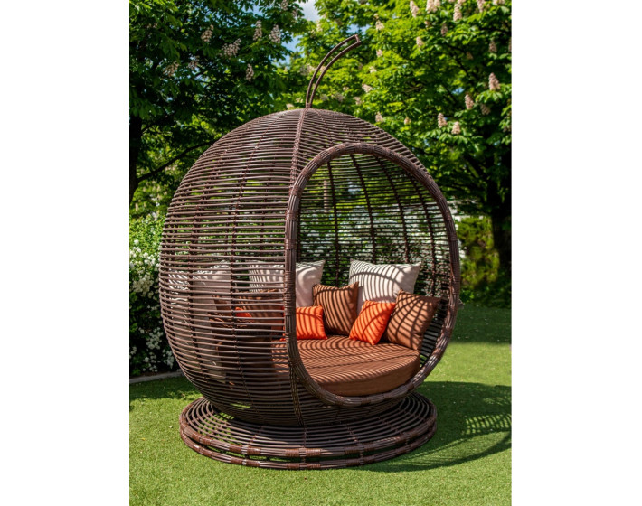 Бунгало из металла и ротанга Соланда