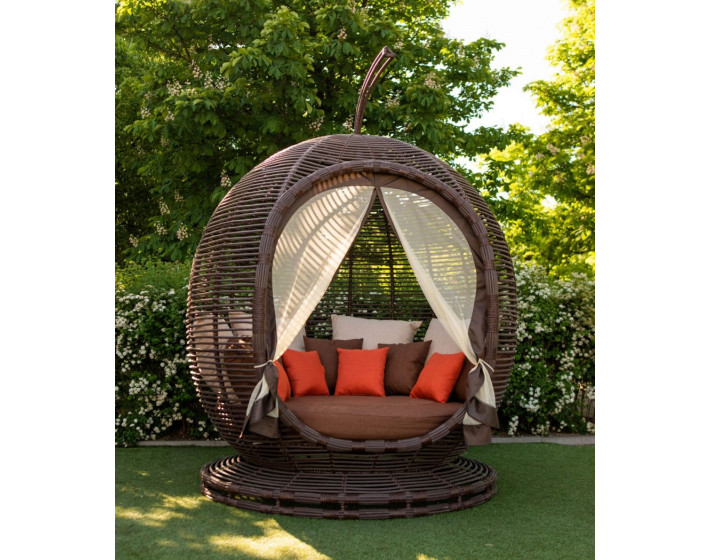 Бунгало из металла и ротанга Соланда