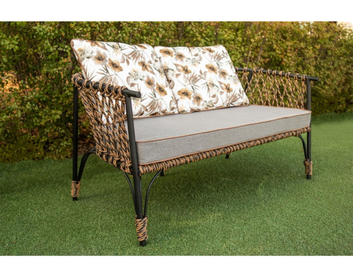 Комплект садовой мебели - Вектор