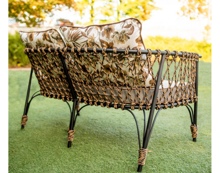 Комплект садовой мебели - Вектор