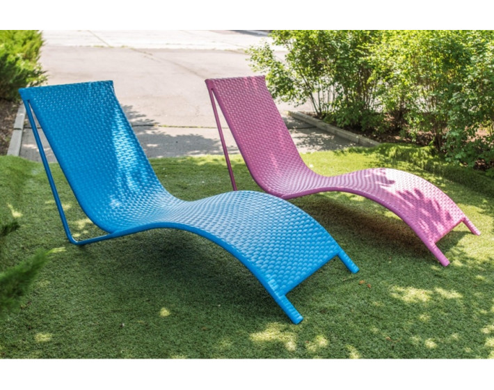 Шезлонг  из ротанга Риф (синий и розовый)