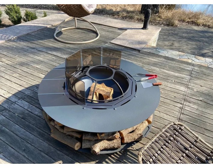 Садовый костёр Crown Medium (149 см) со стеклянной защитной ширмой